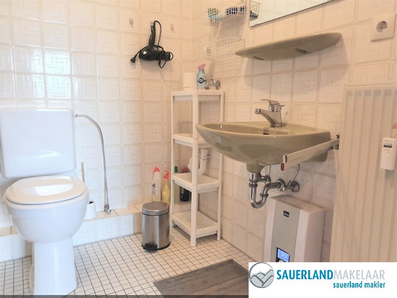 Sfeervol 4 kamerappartement Schwalefeld met mooi uitzicht 11