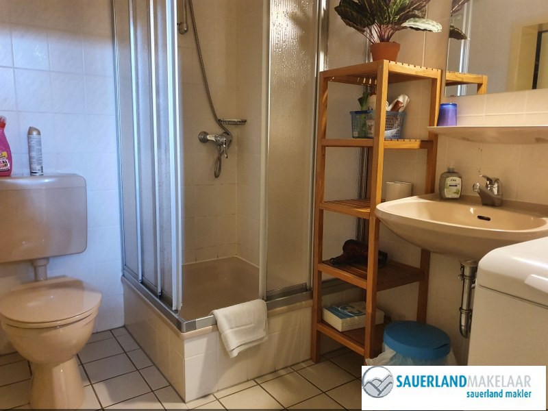 Leuk 4 kamerappartement, verdeeld over 3 etages in Usseln 11