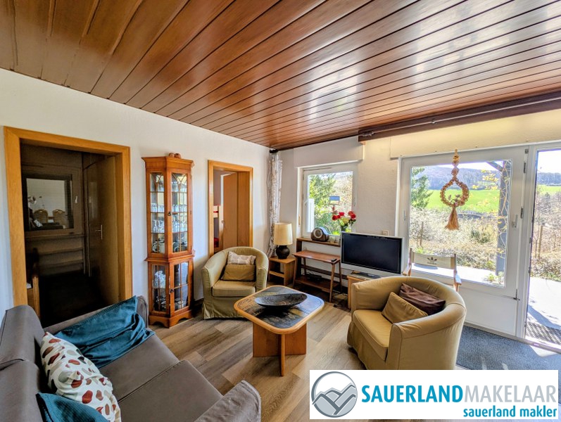 Unieke ligging direct naast het Diemelsee 11