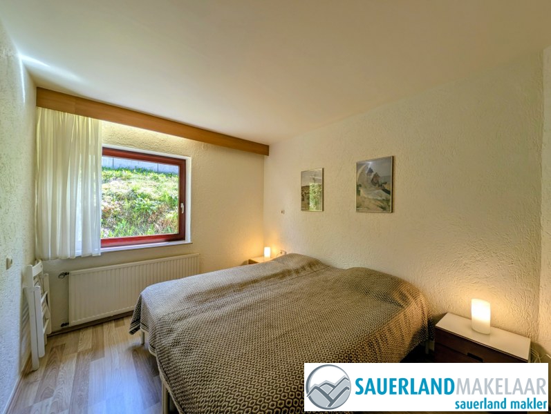 Zonnig appartement van 74 m² in Schwalefeld – stijlvol wonen met zuidbalkon & gemoderniseerd interieur 11