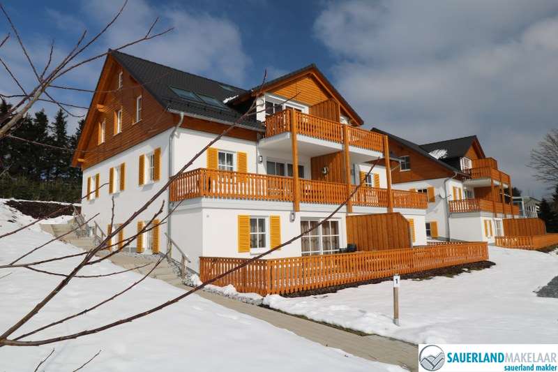 VERKOCHT Prachtig gelegen, rendementsobject in Neuastenberg 11