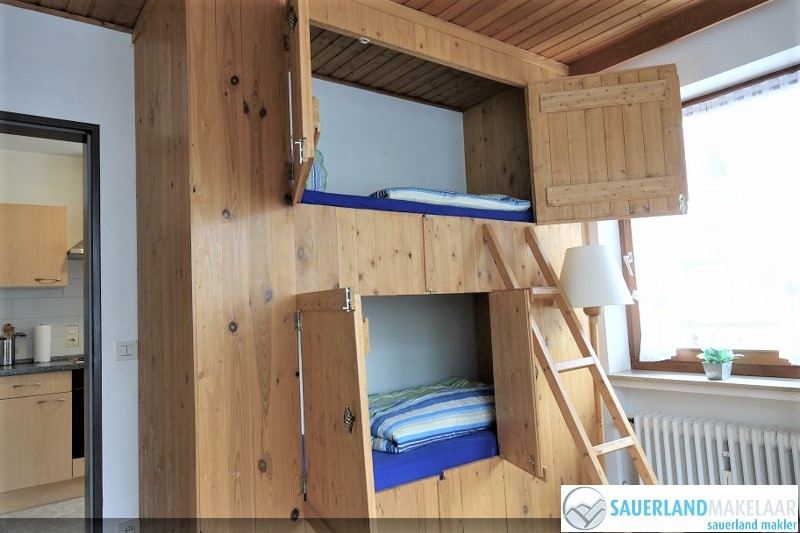VERKOCHT-Mooi 4 kamerappartement Schwalefeld 12