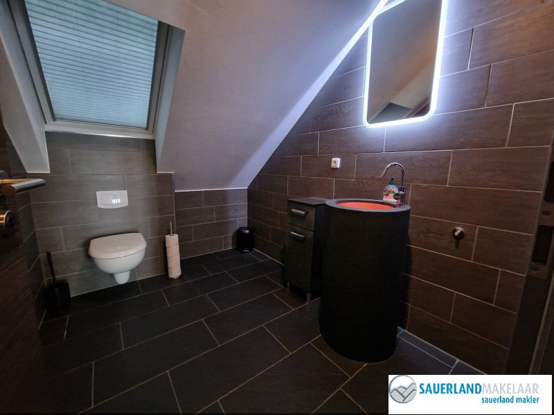 Prachtig 3 kamerappartement met panorama uitzicht Neuastenberg 12