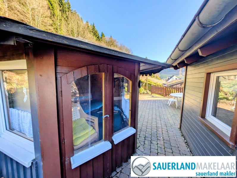 Prachtig meergezinswoning op een uitstekende zuidlocatie in Silbach – aantrekkelijke investering nabij Winterberg 12