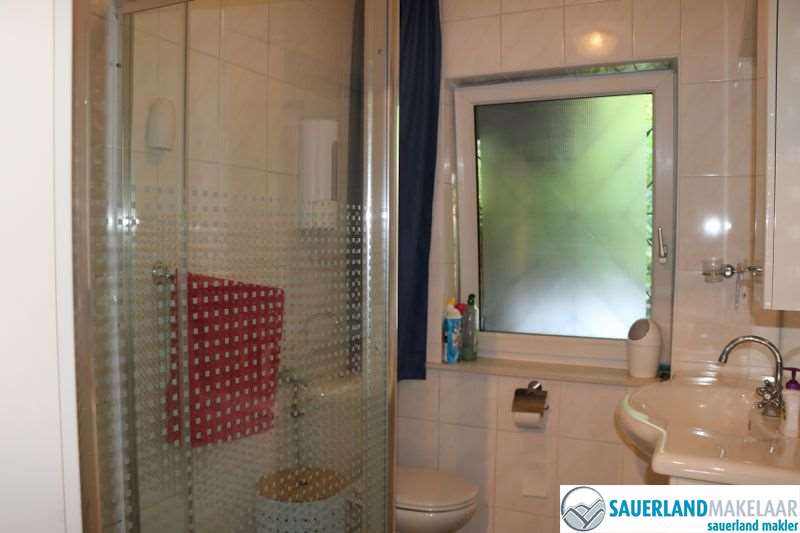 VERKOCHT vakantiehuis met een prachtig uitzicht bij de Diemelsee 12