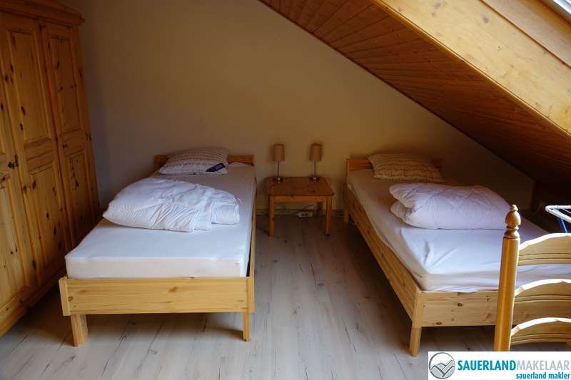 VERKOCHT Modern appartement Usseln met uitzicht op de skipiste 13