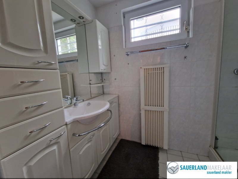 Comfortabel vakantiehuis met balkon, tuin en garage 13