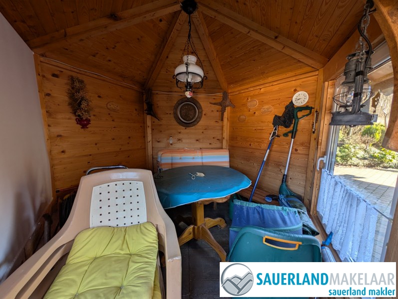 Prachtig meergezinswoning op een uitstekende zuidlocatie in Silbach – aantrekkelijke investering nabij Winterberg 13