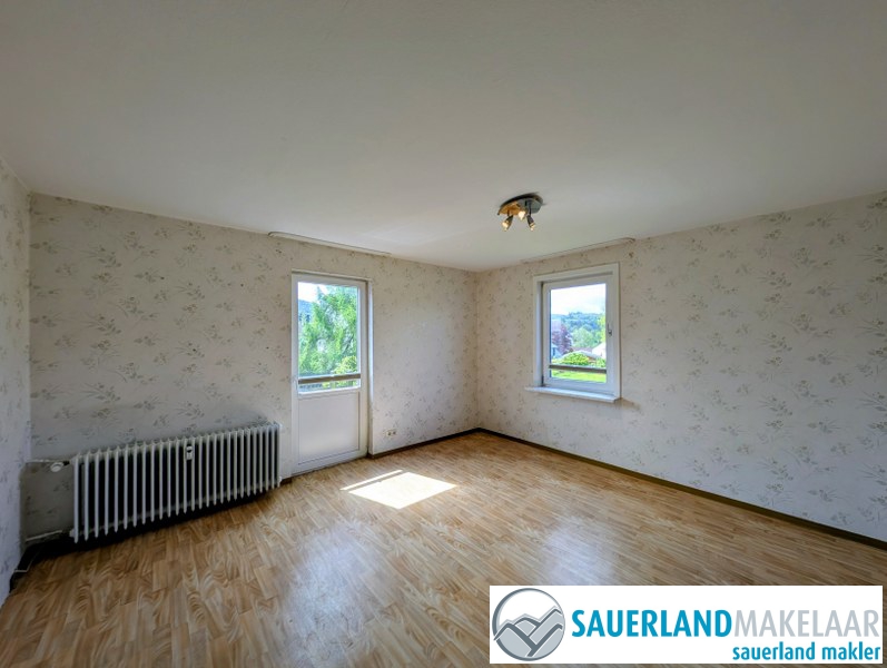 Aantrekkelijke investeringsmogelijkheid nabij Willingen – woonhuis met 4 appartementen 13