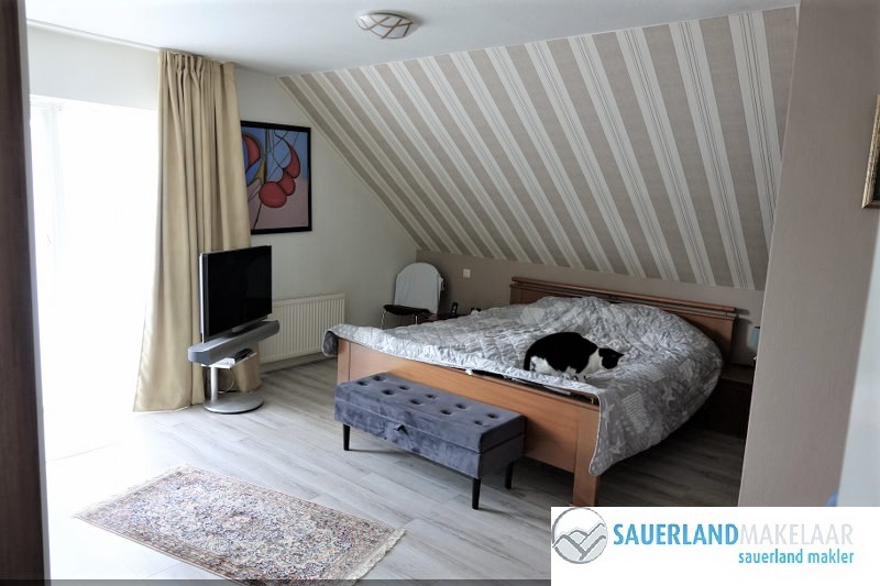 VERKOCHT-Prachtig gelegen, vrijstaand huis in Assinghausen 14