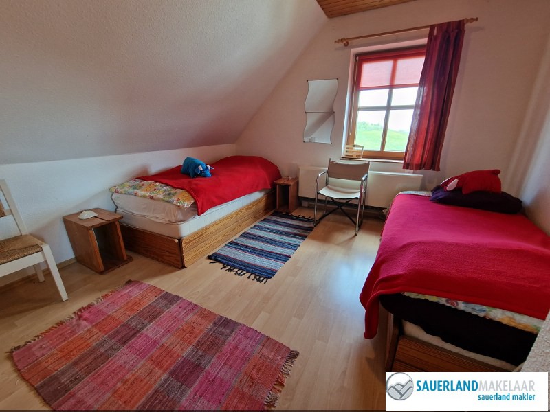Prachtig en rustig gelegen woonhuis in Schweinsbühl 14