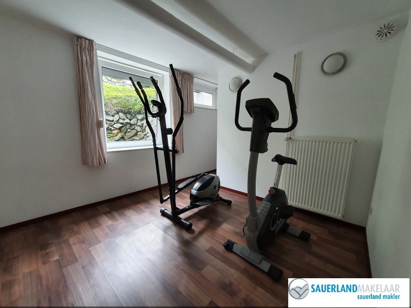 Prachtig gelegen huis met panorama uitzicht in Elkeringhausen 14