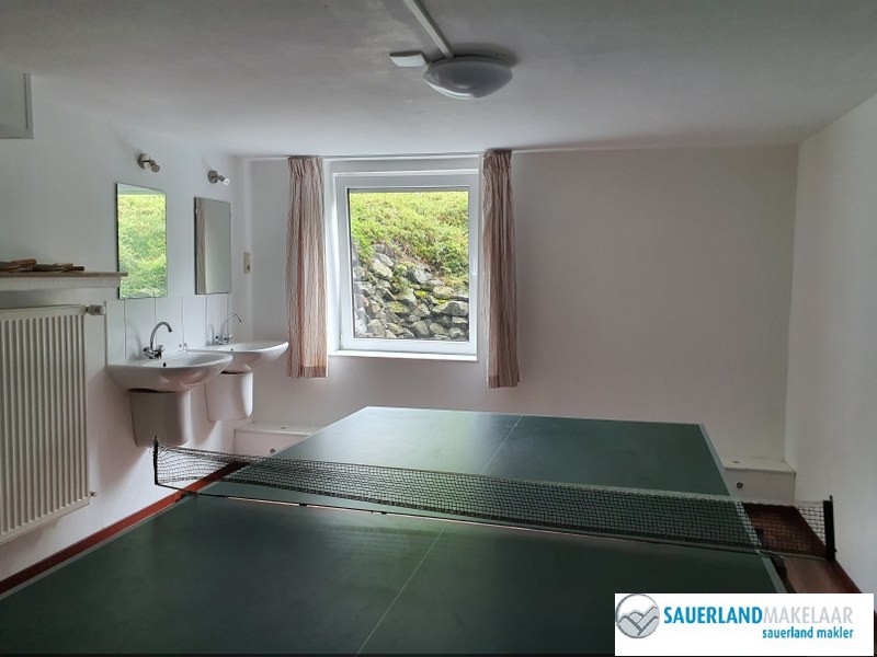 Prachtig gelegen huis met panorama uitzicht in Elkeringhausen 15