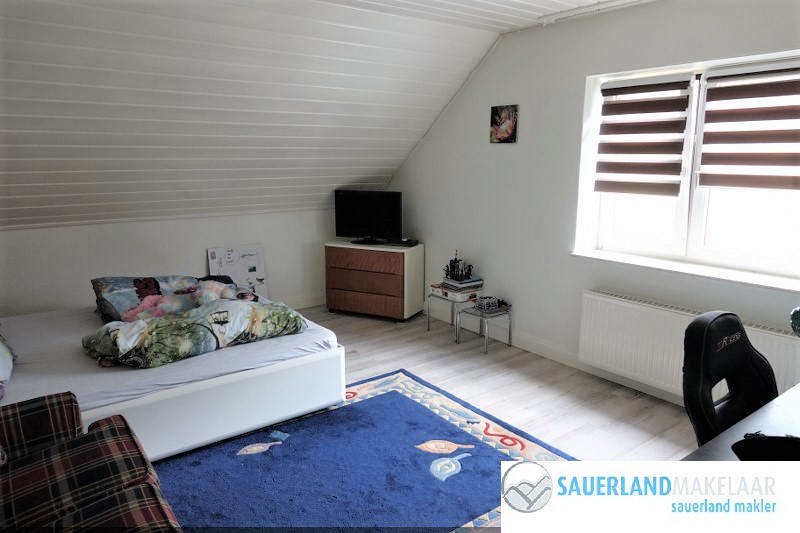 VERKOCHT-Prachtig gelegen, vrijstaand huis in Assinghausen 16