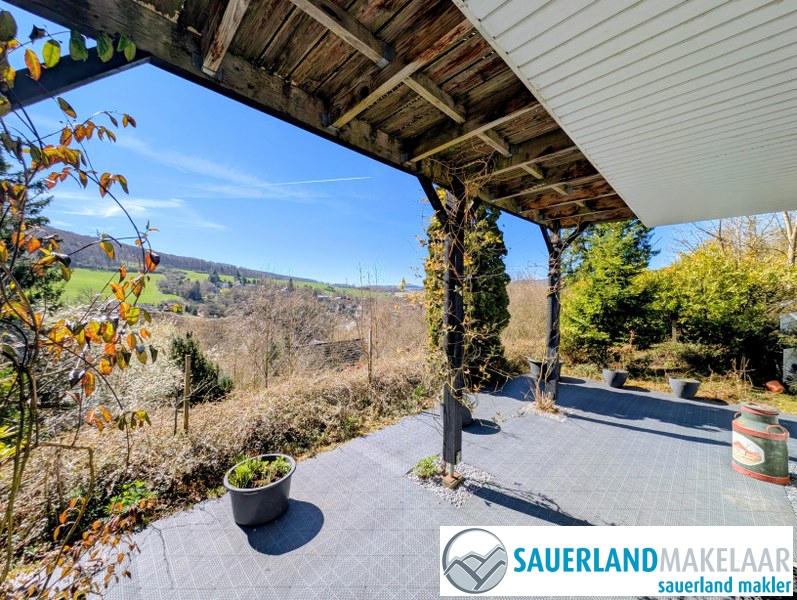 Unieke ligging direct naast het Diemelsee 15