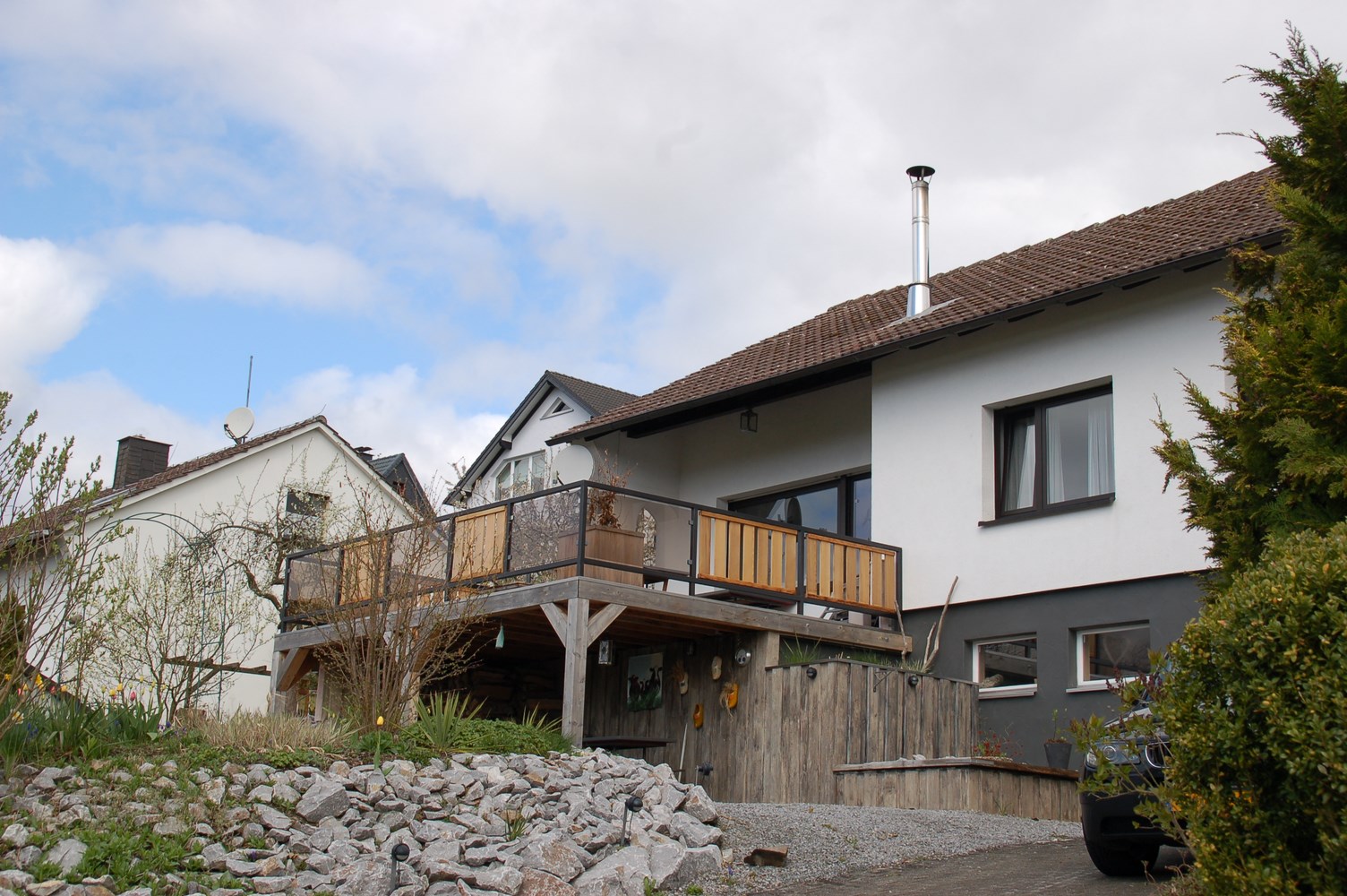 Gerenoveerd vrijstaand huis met tuin en terras in Oberschledorn 0